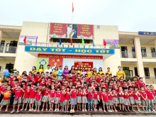 Hoạt động trải nghiệm tham quan trường Tiểu học Xuân Dương
